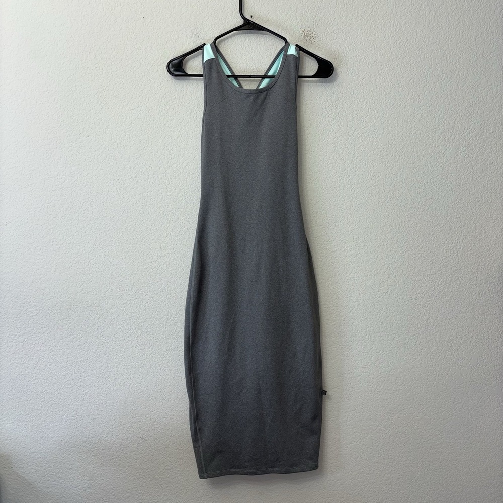 Lululemon Athletica Picnic Play Midi Dress Size 6 Gray Light Blue Trim